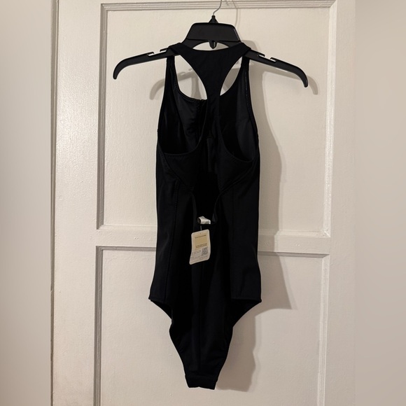 Fabletics High Tide Zip-Front One-Piece Swimsuit Medium NWT - Picture 5 of 6